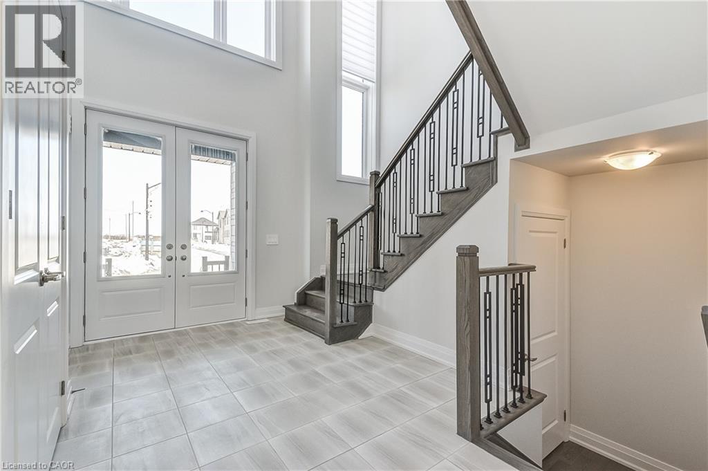 35 Walters Street, Lindsay, Ontario  K9V 0S2 - Photo 2 - 40821443