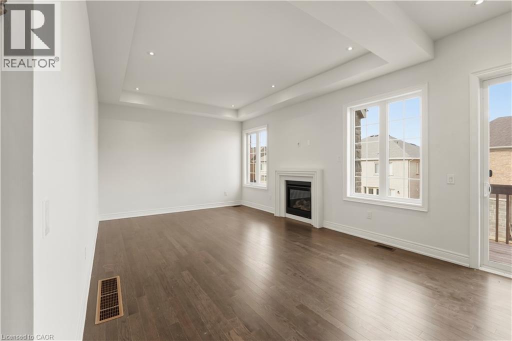 70 Carriage Shop Bend, East Gwillimbury, Ontario  L9N 0C6 - Photo 10 - 40821410