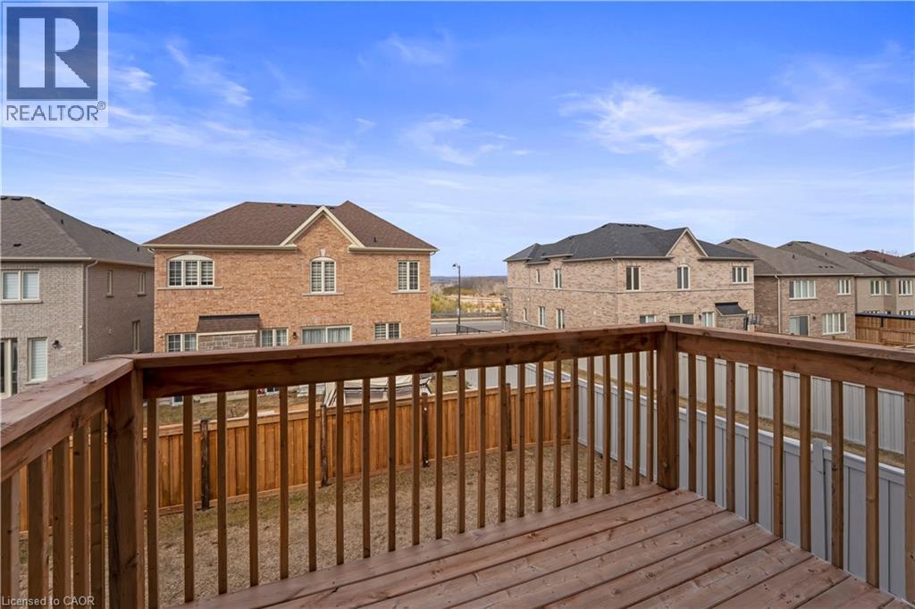 70 Carriage Shop Bend, East Gwillimbury, Ontario  L9N 0C6 - Photo 18 - 40821410