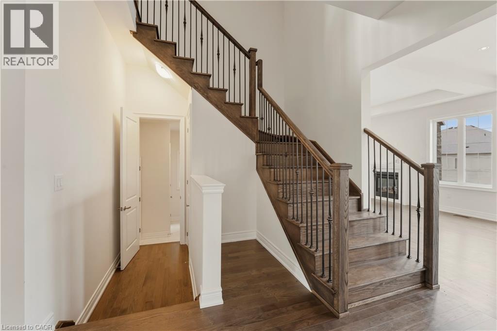 70 Carriage Shop Bend, East Gwillimbury, Ontario  L9N 0C6 - Photo 20 - 40821410