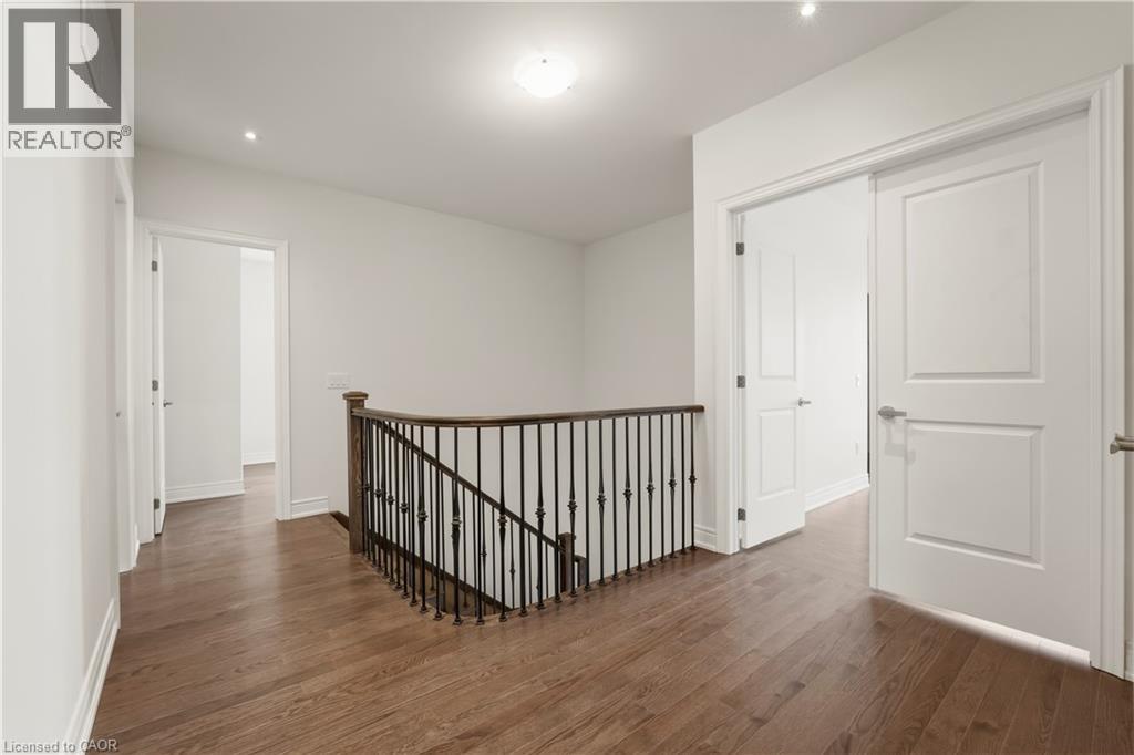 70 Carriage Shop Bend, East Gwillimbury, Ontario  L9N 0C6 - Photo 21 - 40821410