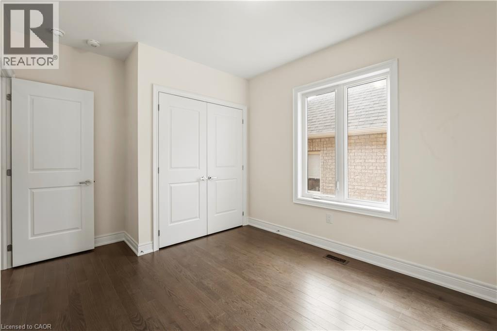 70 Carriage Shop Bend, East Gwillimbury, Ontario  L9N 0C6 - Photo 32 - 40821410