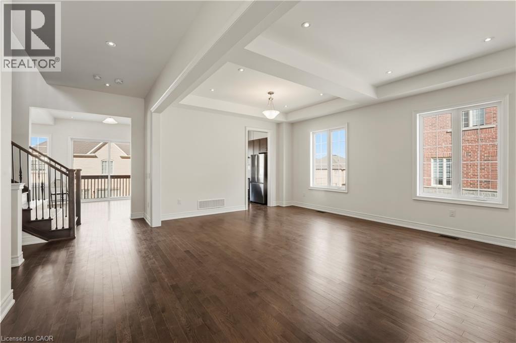 70 Carriage Shop Bend, East Gwillimbury, Ontario  L9N 0C6 - Photo 8 - 40821410