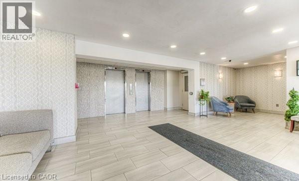 1100 Courtland Avenue E Unit# 404, Kitchener, Ontario  N2C 2H9 - Photo 10 - 40821061