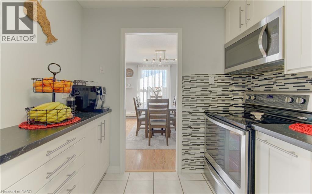 1100 Courtland Avenue E Unit# 404, Kitchener, Ontario  N2C 2H9 - Photo 18 - 40821061