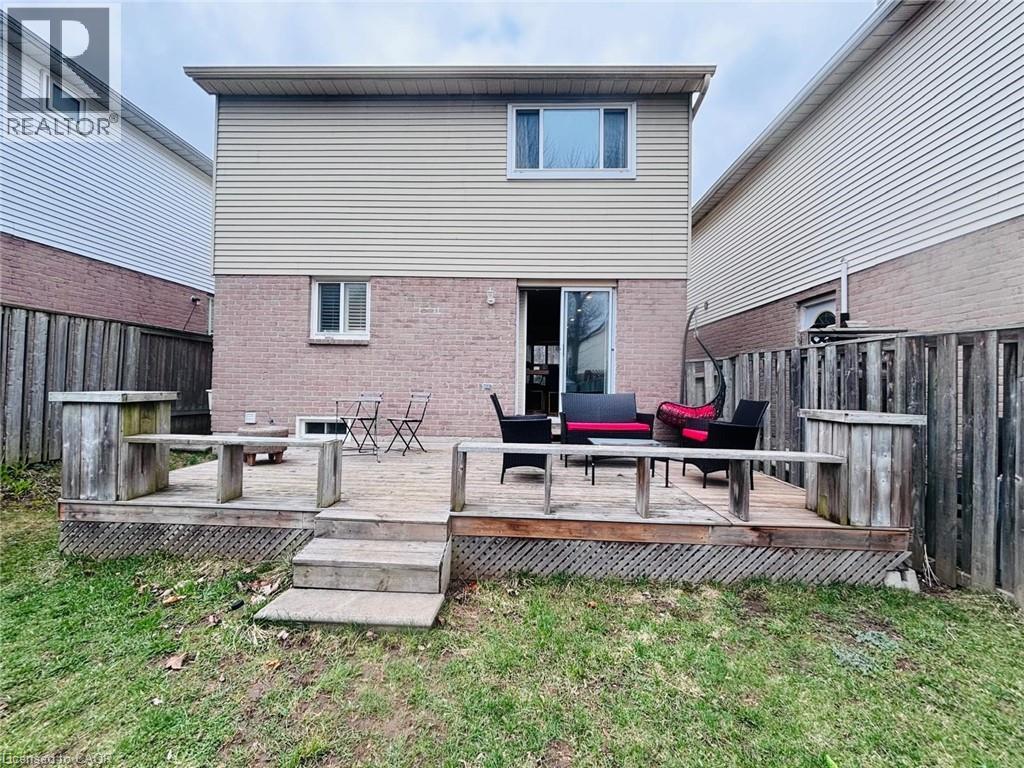 3082 Cantelon Crescent Unit# Main, Mississauga, Ontario  L5N 3J8 - Photo 13 - 40819826