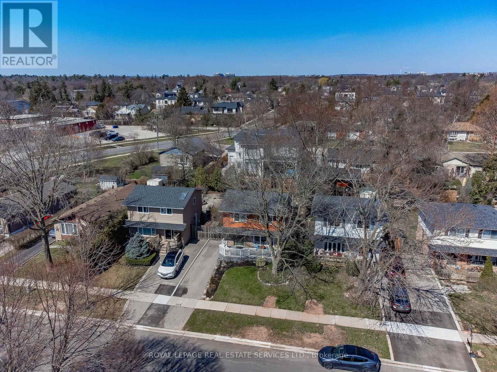 141 Oakdale Drive, Oakville, Ontario  L6H 1J4 - Photo 45 - W12983852