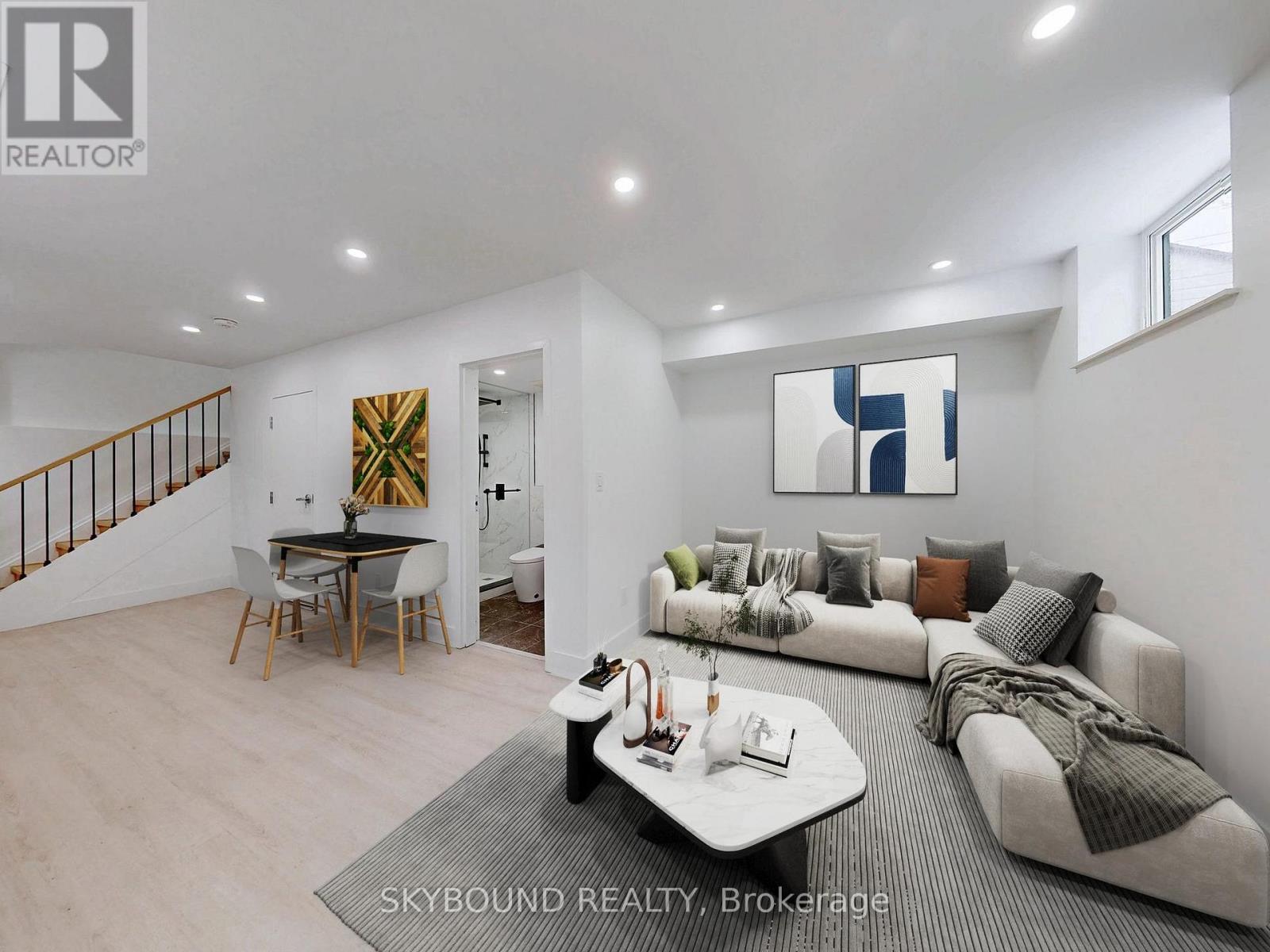 Garden - 134 Victory Drive, Toronto, Ontario  M3M 2J8 - Photo 3 - W12850928