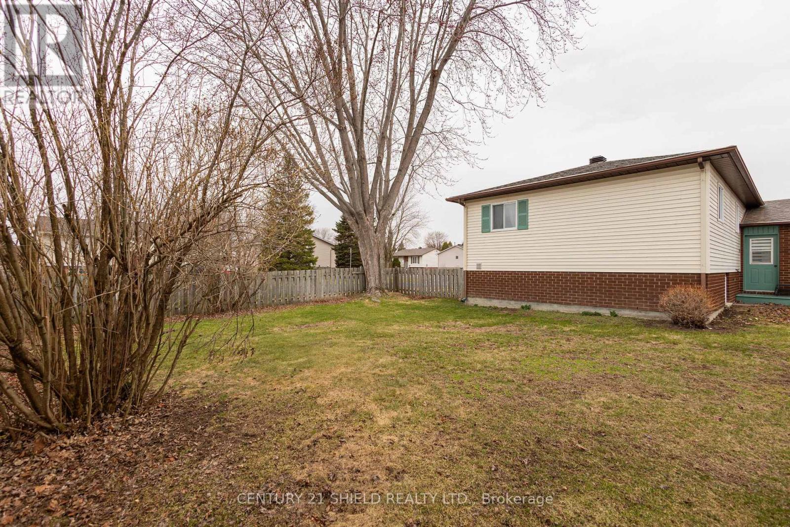 1613 Walton Street, Cornwall, Ontario  K6H 7A7 - Photo 41 - X13010686