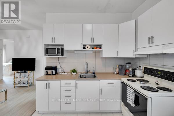 69 Blackburn Avenue, Ottawa, Ontario  K1N 8A4 - Photo 10 - X13010572