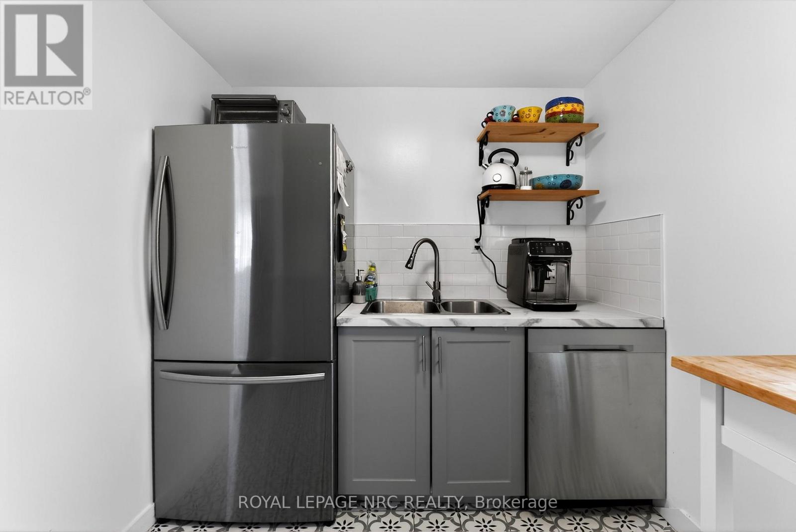 146 Belvidere Road, Fort Erie, Ontario  L0S 1B0 - Photo 10 - X13010648