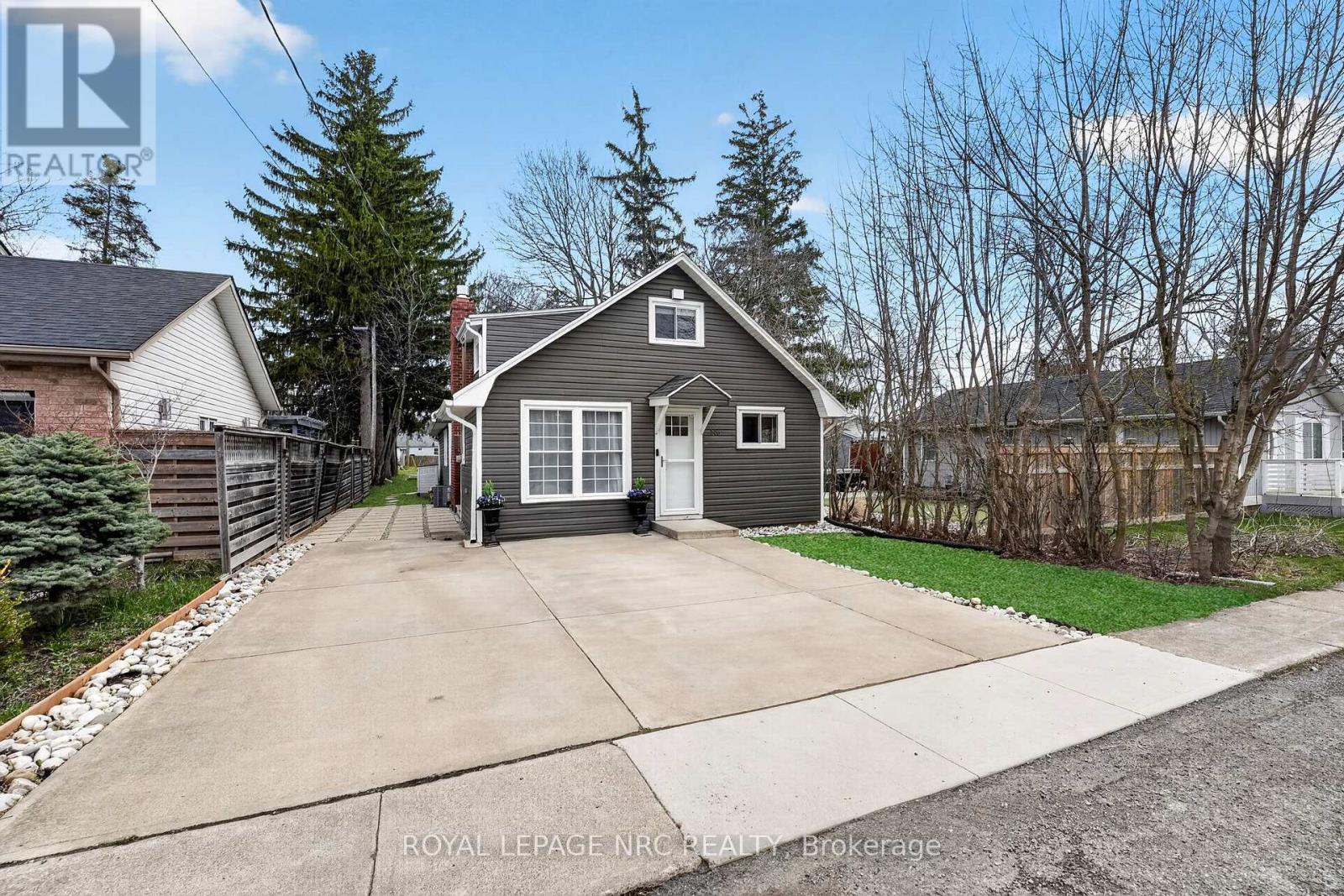 146 Belvidere Road, Fort Erie, Ontario  L0S 1B0 - Photo 2 - X13010648