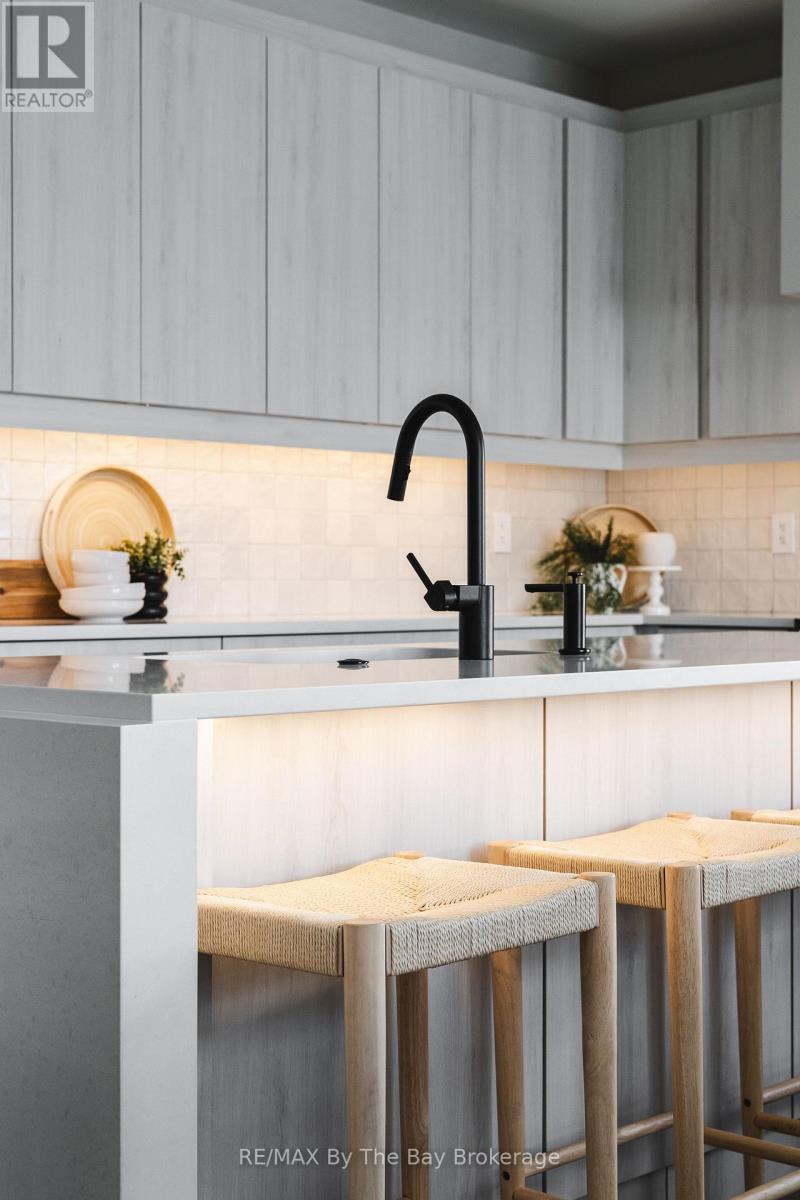 113 Black Willow Crescent, Blue Mountains, Ontario  L9Y 5L8 - Photo 6 - X13010670