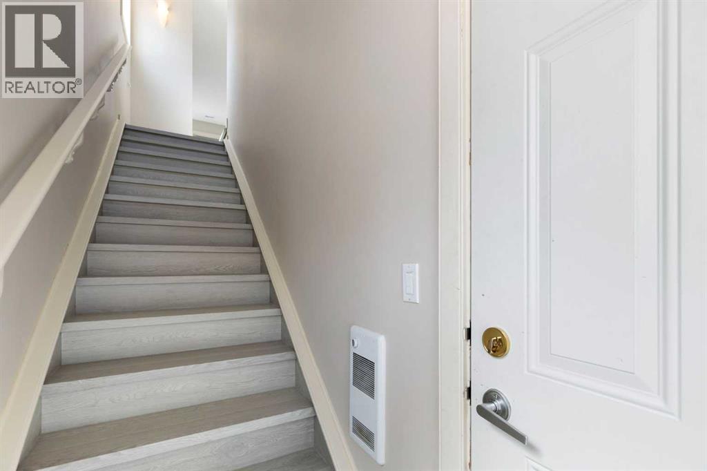 68 Chaparral Ridge Park Se, Calgary, Alberta  T2X 0E3 - Photo 2 - A2299913