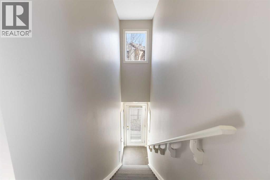 68 Chaparral Ridge Park Se, Calgary, Alberta  T2X 0E3 - Photo 3 - A2299913