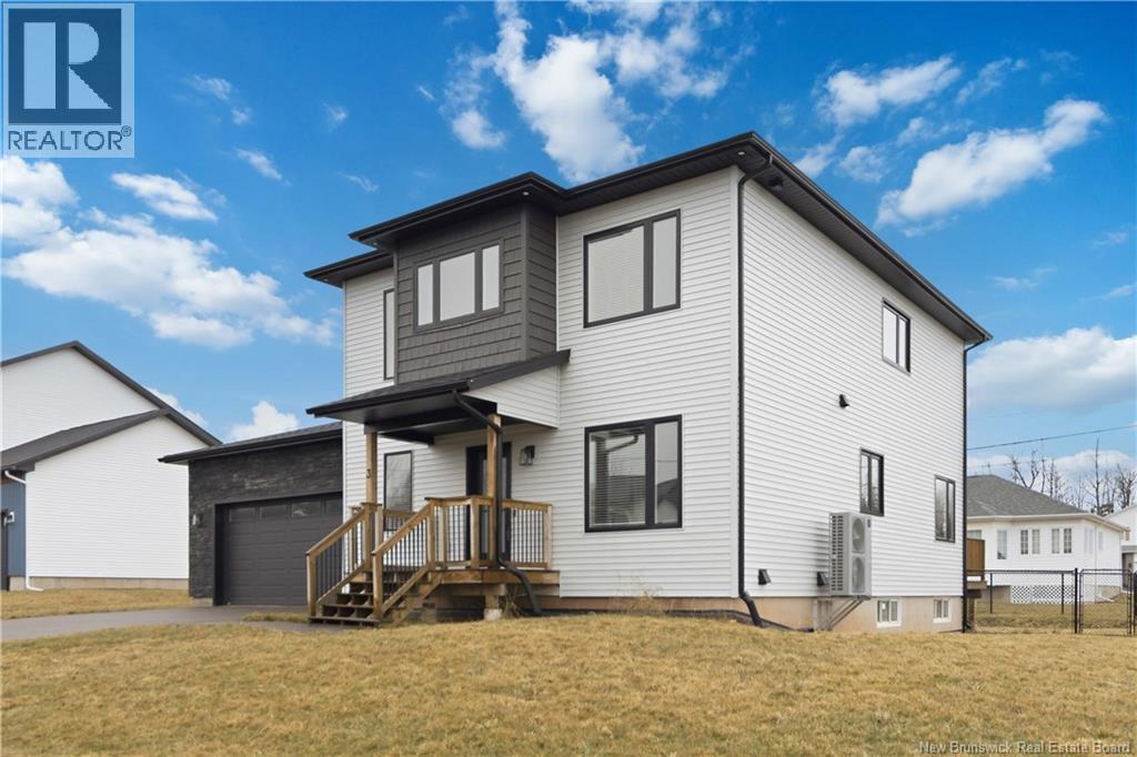 3 Heros Court, Moncton, New Brunswick  E1G 6A3 - Photo 1 - NB137332