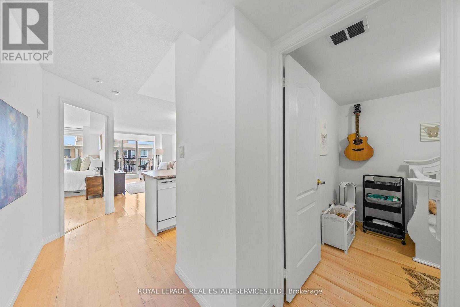 606 - 18 Wanless Avenue, Toronto, Ontario  M4N 3R9 - Photo 18 - C13010566