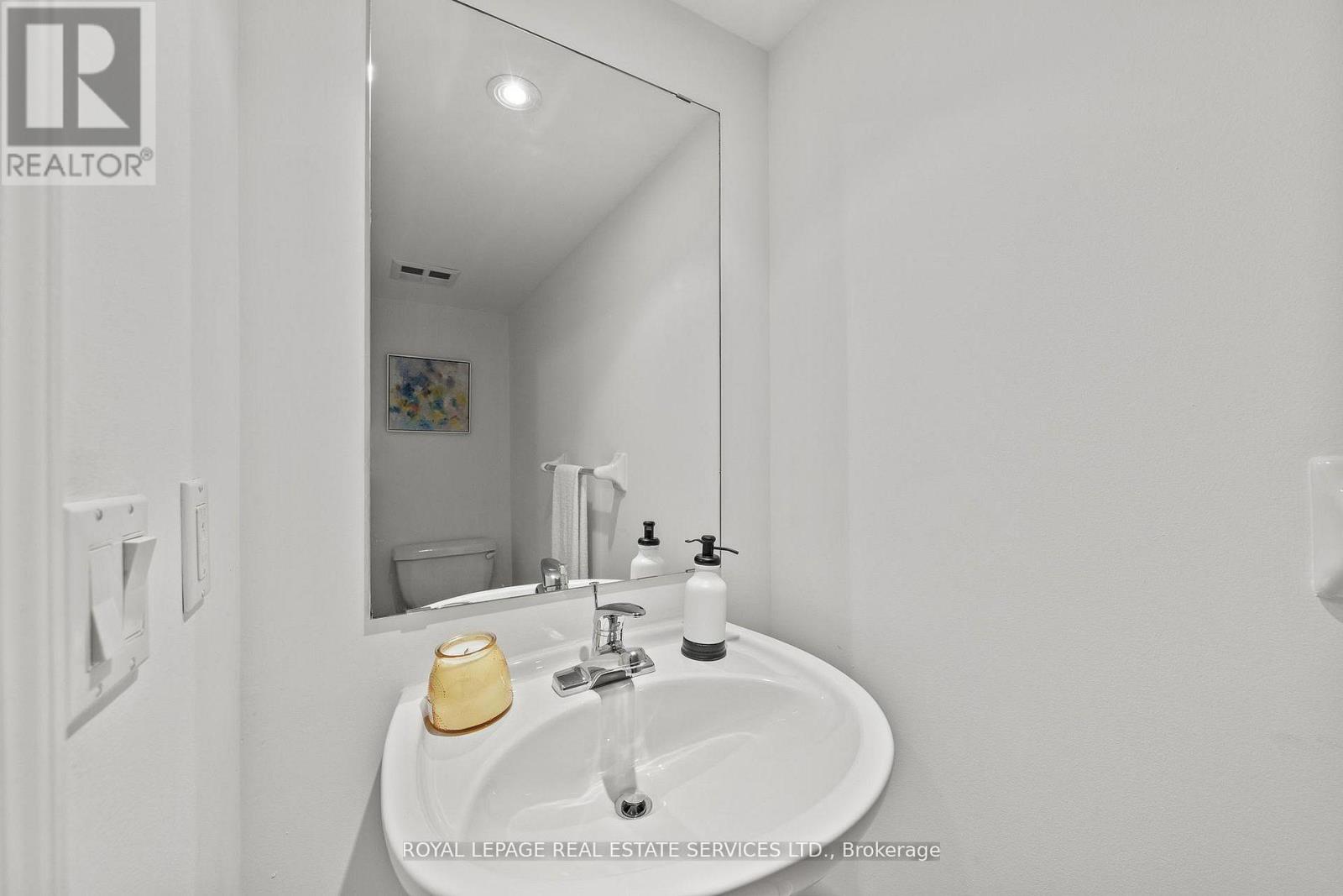 606 - 18 Wanless Avenue, Toronto, Ontario  M4N 3R9 - Photo 20 - C13010566