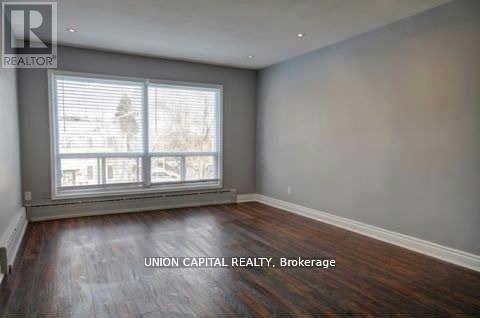 4 Rowley Avenue, Toronto, Ontario  M4P 2S8 - Photo 3 - C13010568