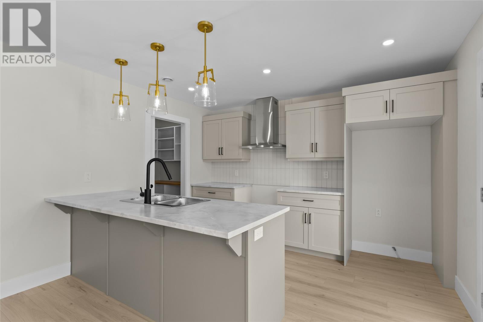 98 Trenton Drive, Paradise, Newfoundland & Labrador  A1L 4B8 - Photo 9 - 1296291