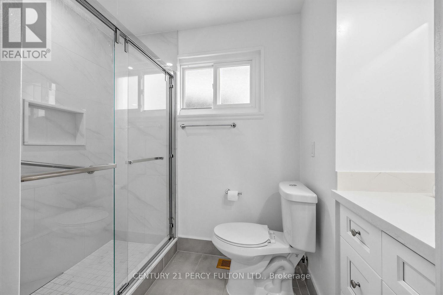 8 Gondola Crescent, Toronto, Ontario  M1G 2J3 - Photo 29 - E13010668