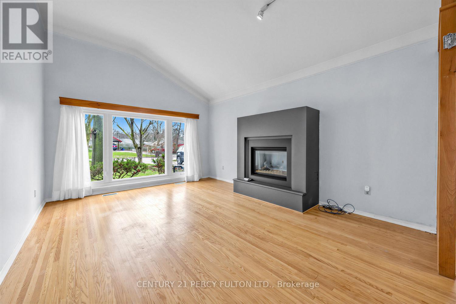 8 Gondola Crescent, Toronto, Ontario  M1G 2J3 - Photo 6 - E13010668