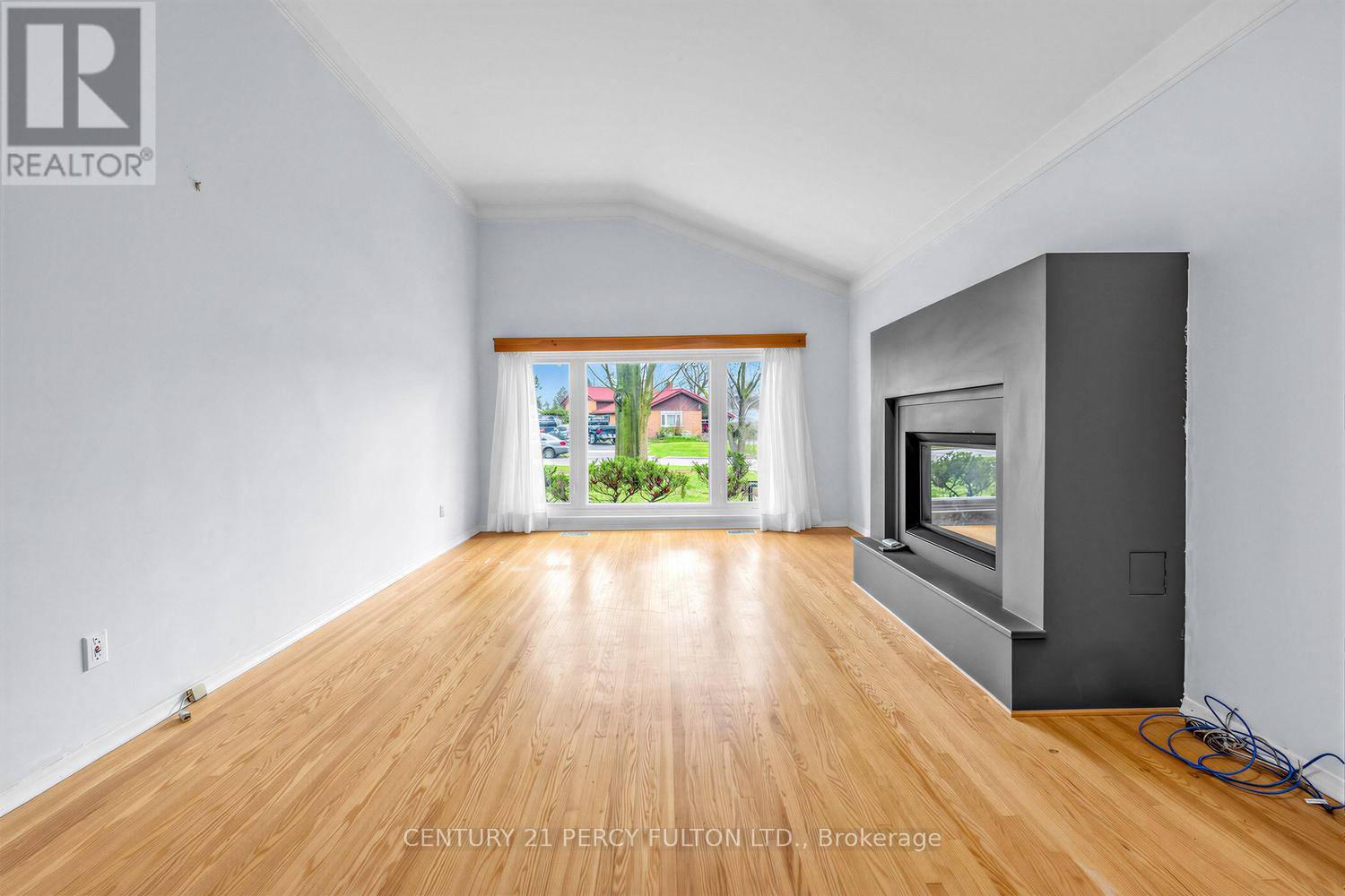 8 Gondola Crescent, Toronto, Ontario  M1G 2J3 - Photo 8 - E13010668