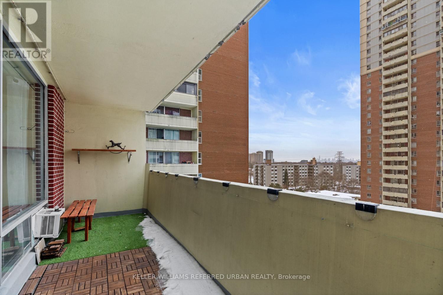 903 - 5 Massey Square, Toronto, Ontario  M4C 5L6 - Photo 18 - E13010676