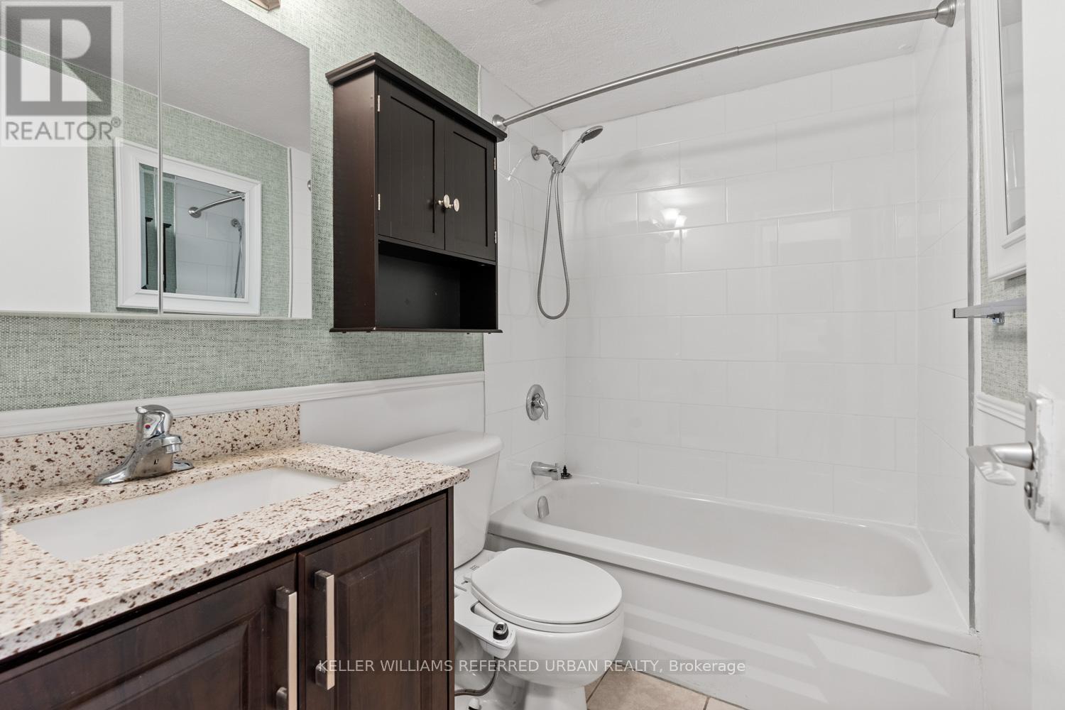 903 - 5 Massey Square, Toronto, Ontario  M4C 5L6 - Photo 9 - E13010676