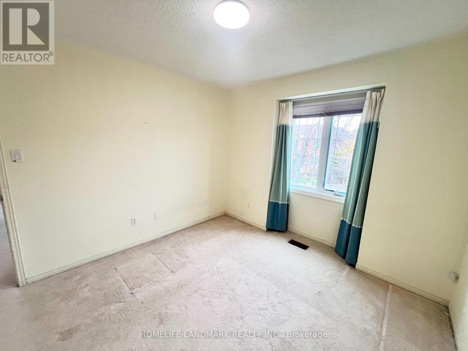 24 Holmwood Street, Richmond Hill, Ontario  L4B 4K4 - Photo 8 - N13010554