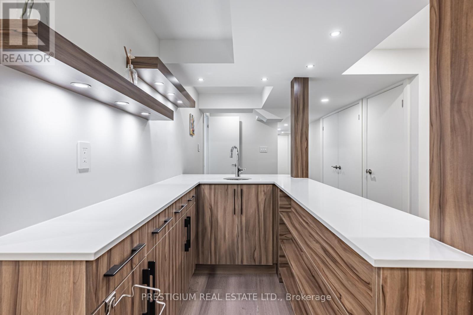 25 White Beach Crescent, Vaughan, Ontario  L6A 4K6 - Photo 32 - N13010596