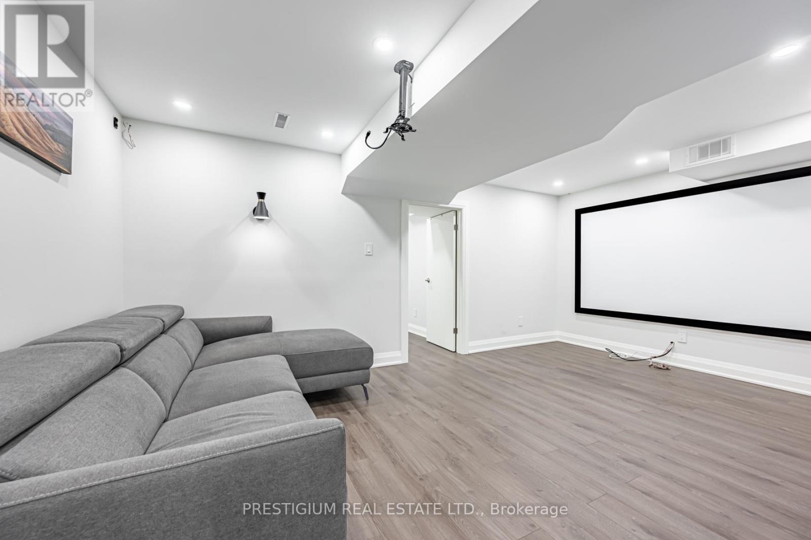 25 White Beach Crescent, Vaughan, Ontario  L6A 4K6 - Photo 33 - N13010596