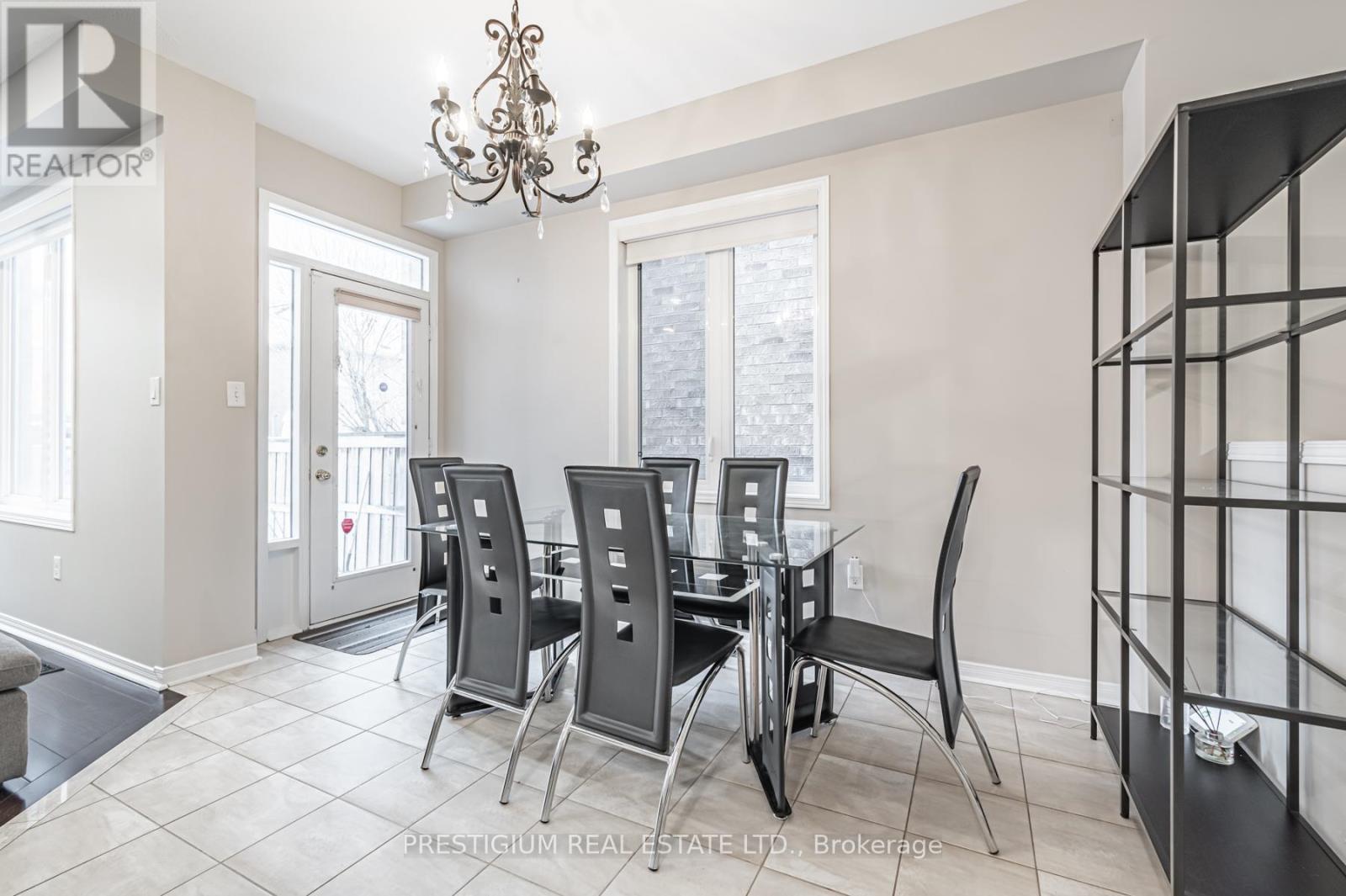 25 White Beach Crescent, Vaughan, Ontario  L6A 4K6 - Photo 6 - N13010596