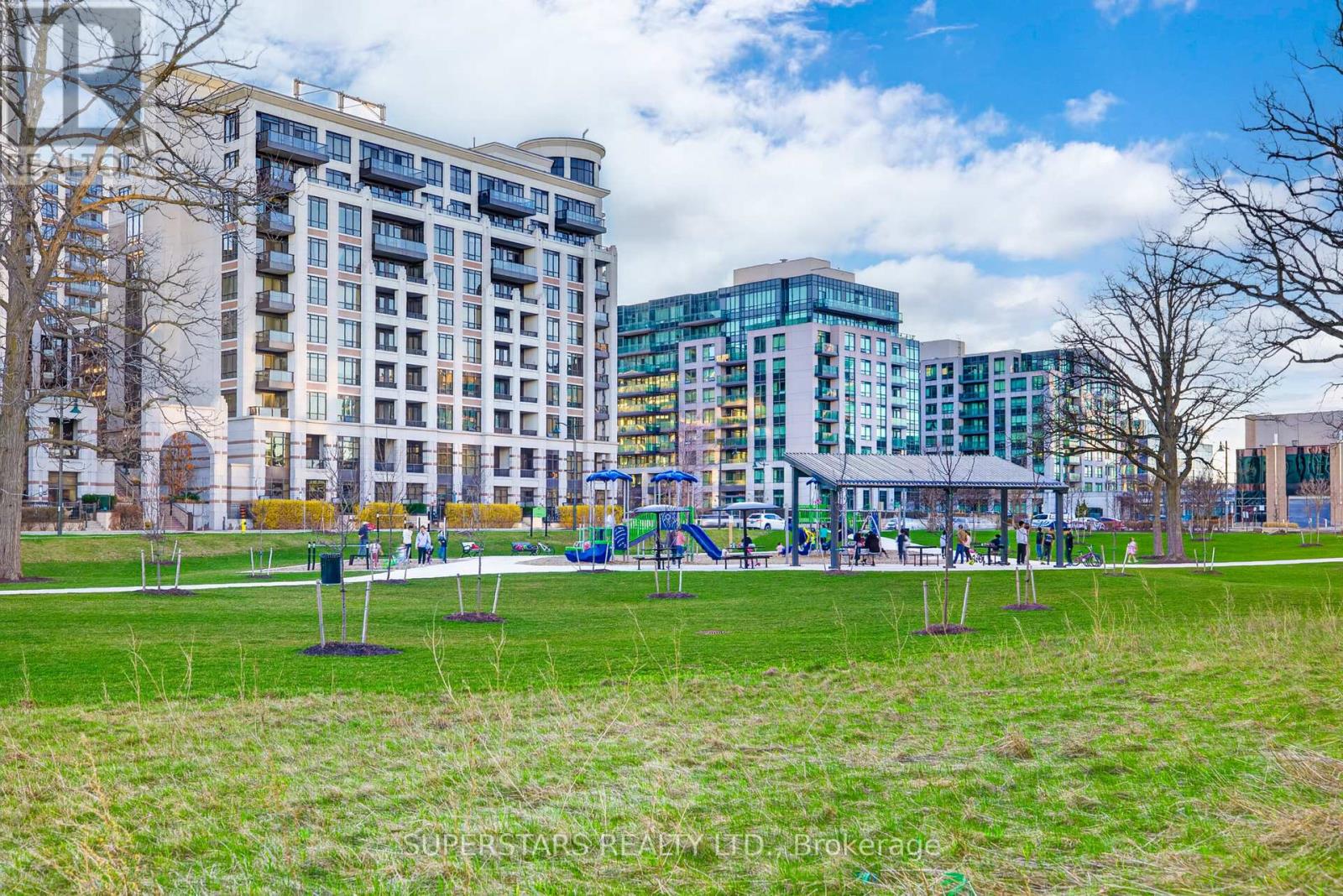 W118 - 8 Cedarland Drive, Markham, Ontario  L6G 0H4 - Photo 24 - N13010624