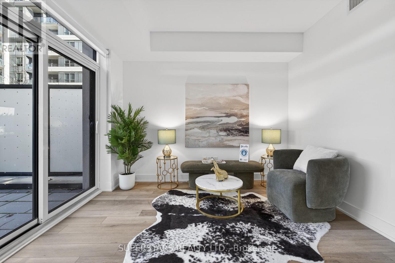 W118 - 8 Cedarland Drive, Markham, Ontario  L6G 0H4 - Photo 36 - N13010624