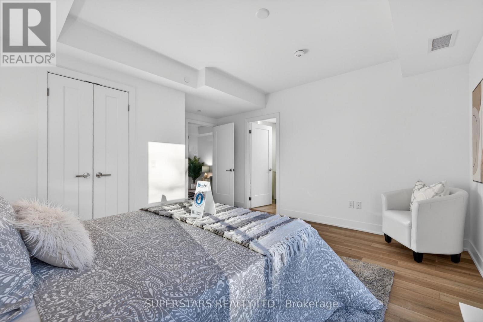 W118 - 8 Cedarland Drive, Markham, Ontario  L6G 0H4 - Photo 42 - N13010624