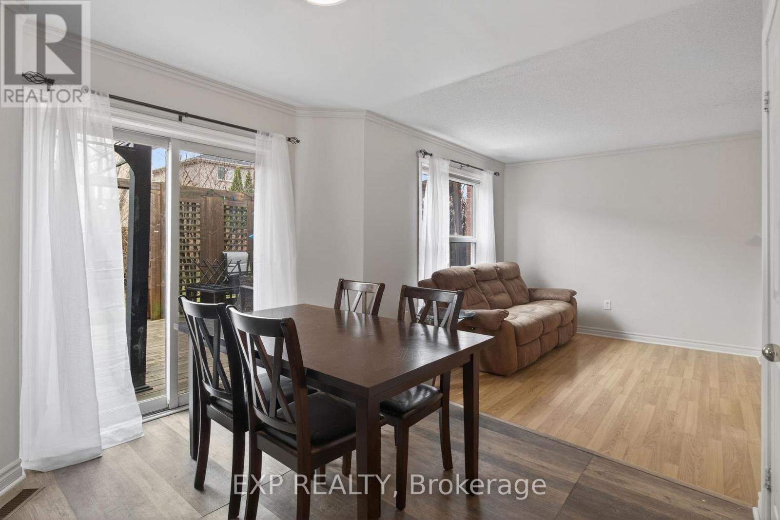 65 Dunnett Drive, Barrie (Ardagh), Ontario  L4N 0J6 - Photo 13 - S13010552