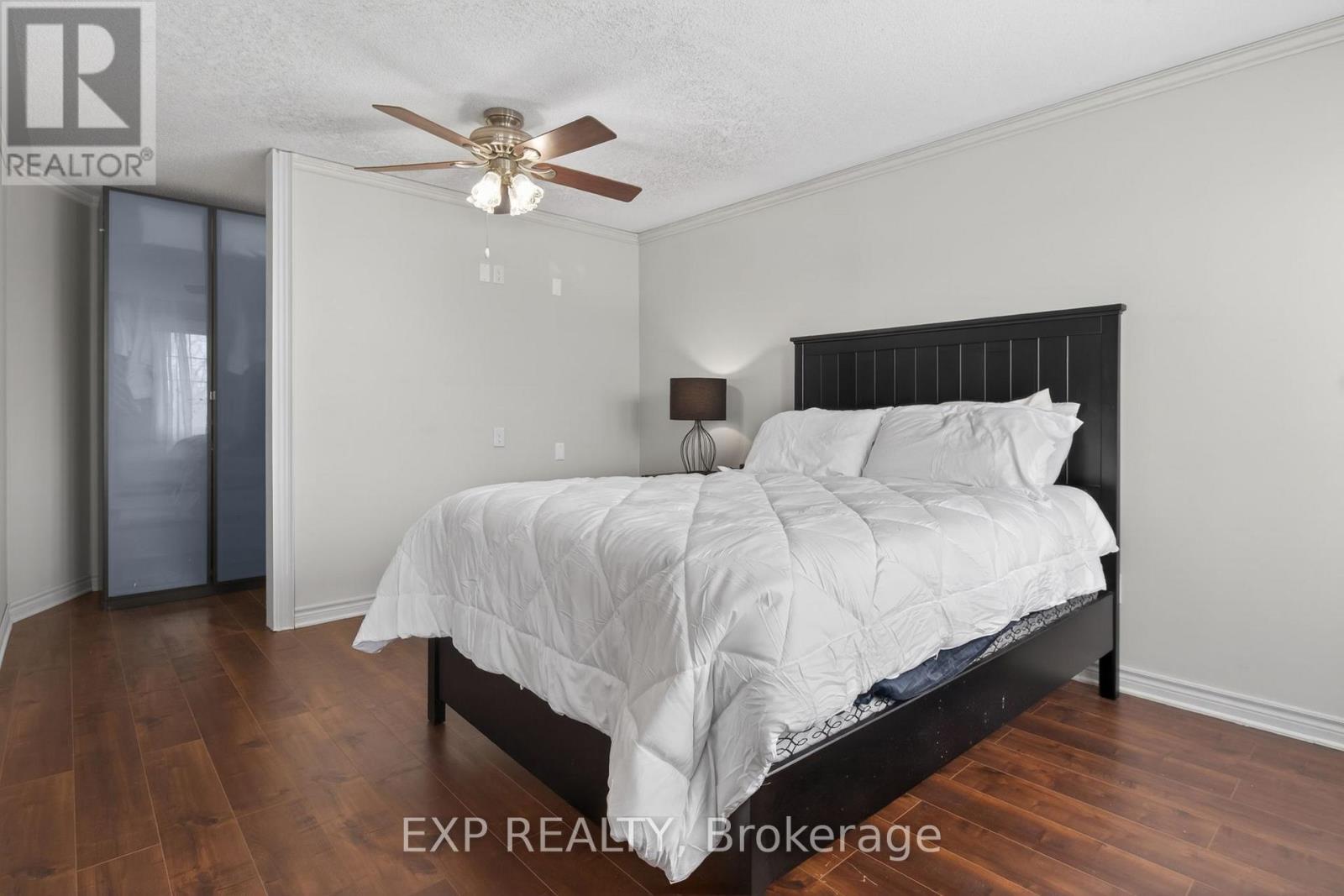 65 Dunnett Drive, Barrie (Ardagh), Ontario  L4N 0J6 - Photo 18 - S13010552