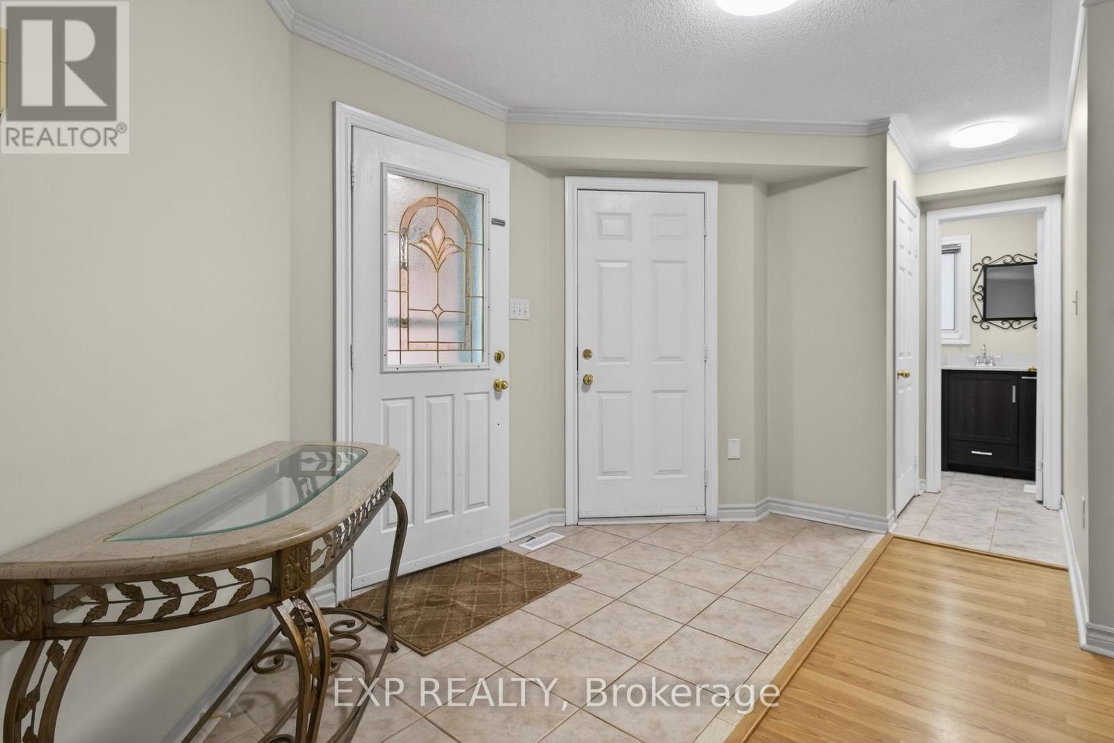 65 Dunnett Drive, Barrie (Ardagh), Ontario  L4N 0J6 - Photo 5 - S13010552