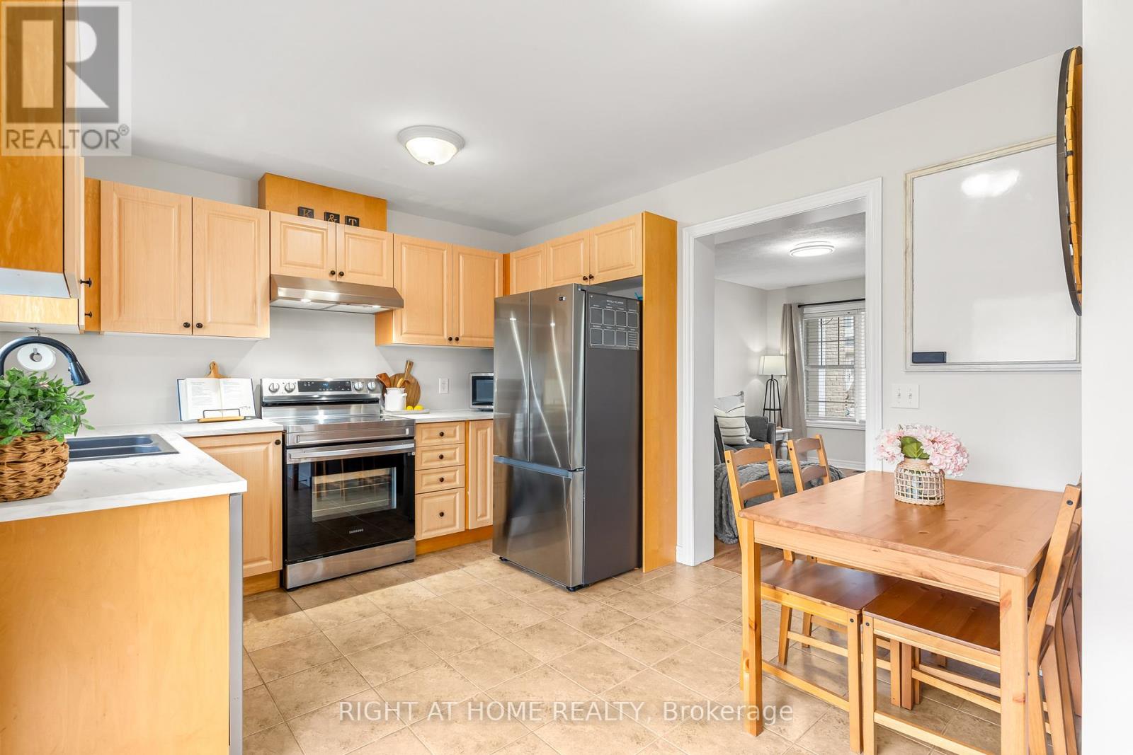 113 - 800 West Ridge Boulevard, Orillia, Ontario  L3V 0A1 - Photo 8 - S13010660