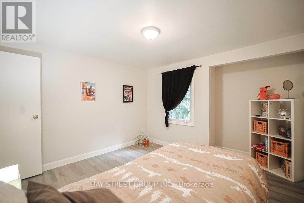 28 - 2200 Glenwood School Drive, Burlington, Ontario  L7R 4H7 - Photo 26 - W13010600