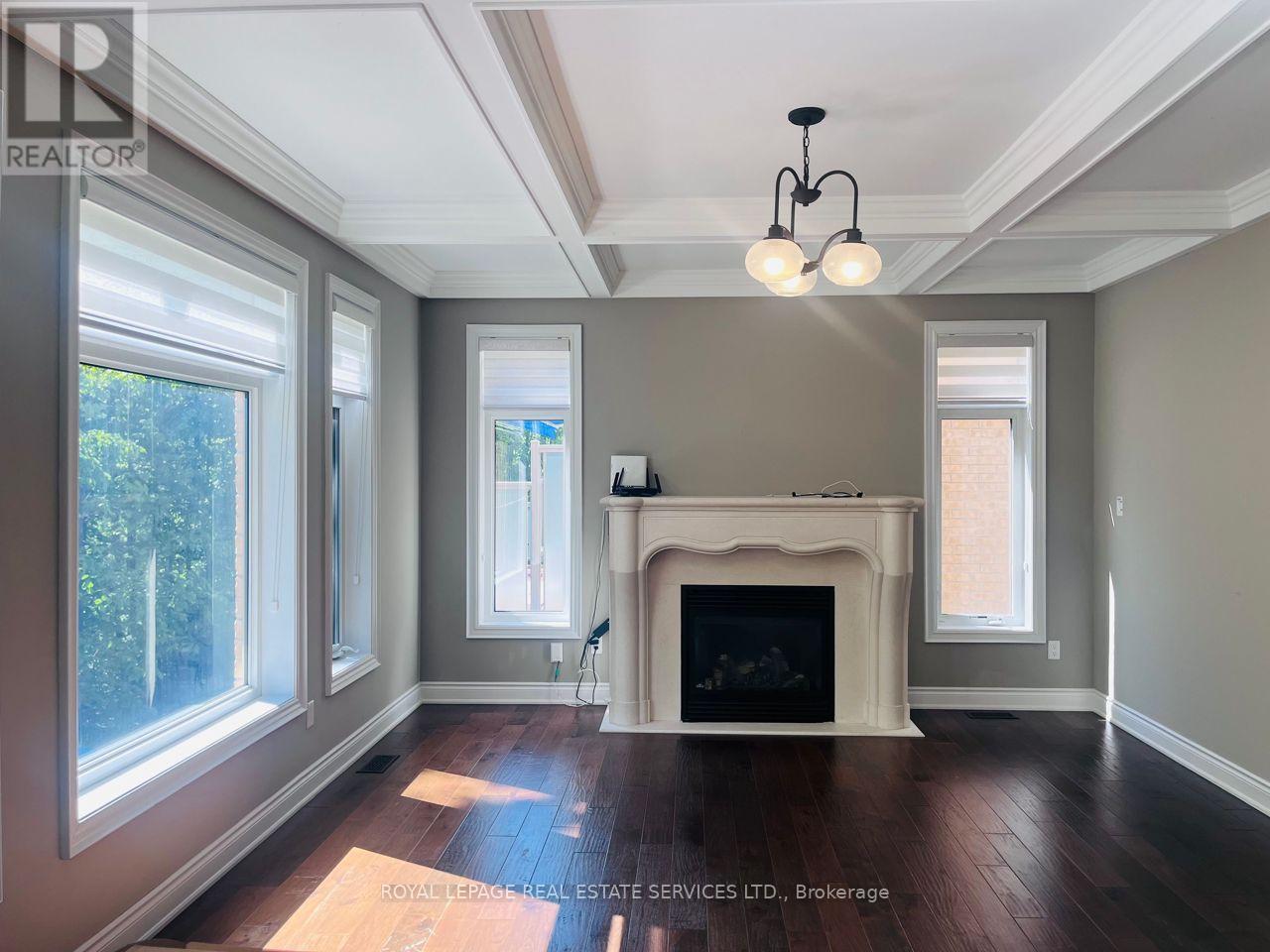 2366 Chateau Common, Oakville, Ontario  L6M 0S1 - Photo 11 - W13010618