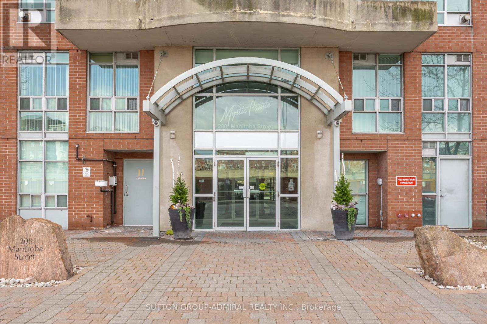 119 - 200 Manitoba Street, Toronto, Ontario  M8Y 3Y9 - Photo 2 - W13010622