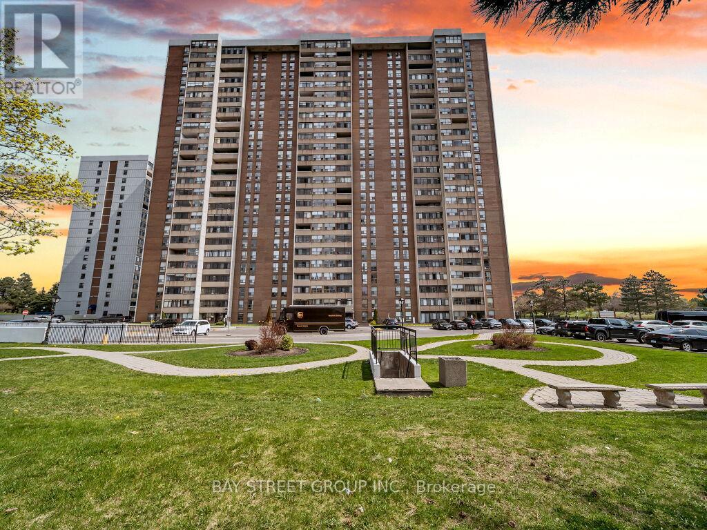 1003 - 18 KNIGHTSBRIDGE ROAD, brampton (queen street corridor), Ontario