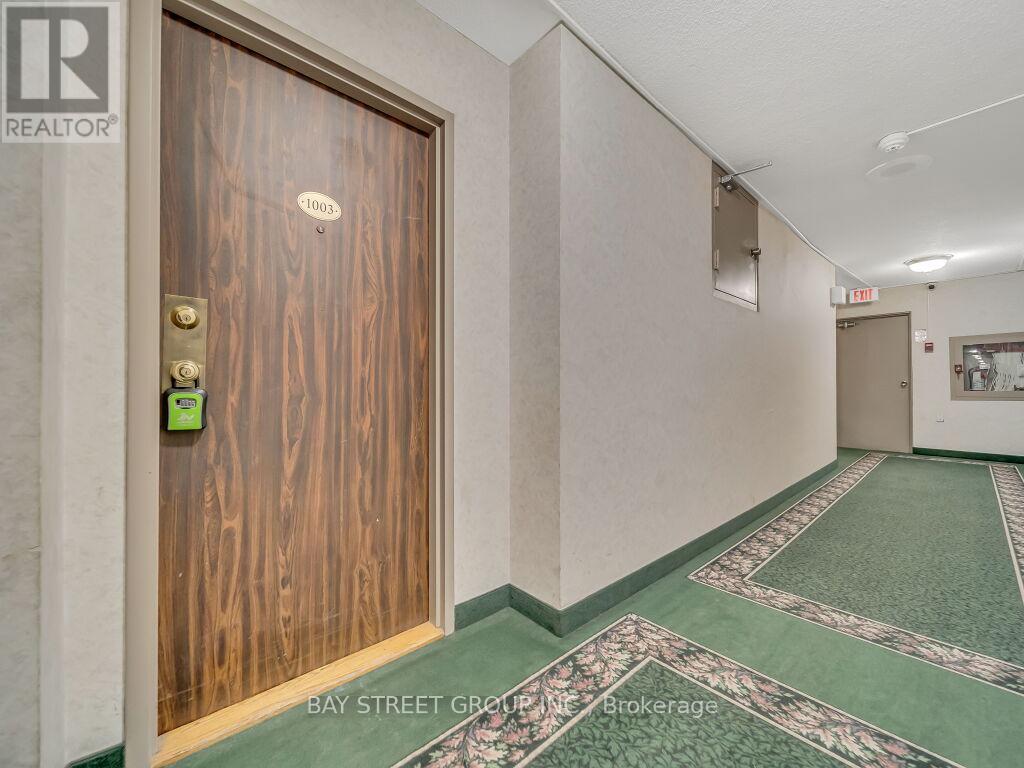 1003 - 18 Knightsbridge Road, Brampton, Ontario  L6T 3X5 - Photo 10 - W13010636