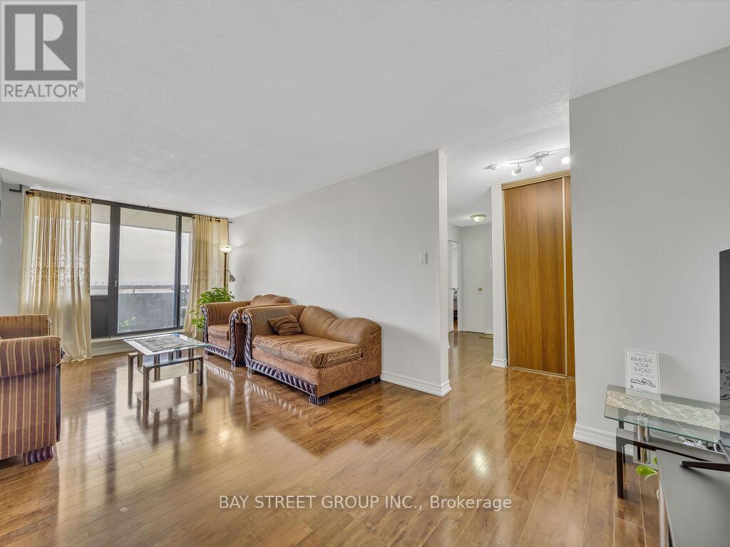 1003 - 18 Knightsbridge Road, Brampton, Ontario  L6T 3X5 - Photo 18 - W13010636