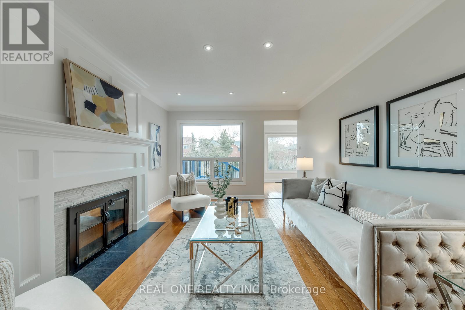 1190 Valleybrook Drive, Oakville, Ontario  L6H 4Z7 - Photo 12 - W13010638