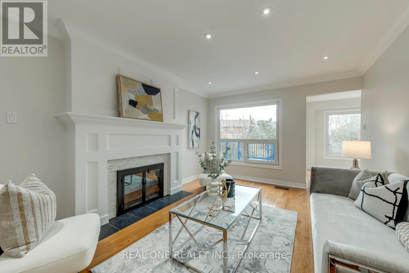 1190 Valleybrook Drive, Oakville, Ontario  L6H 4Z7 - Photo 13 - W13010638