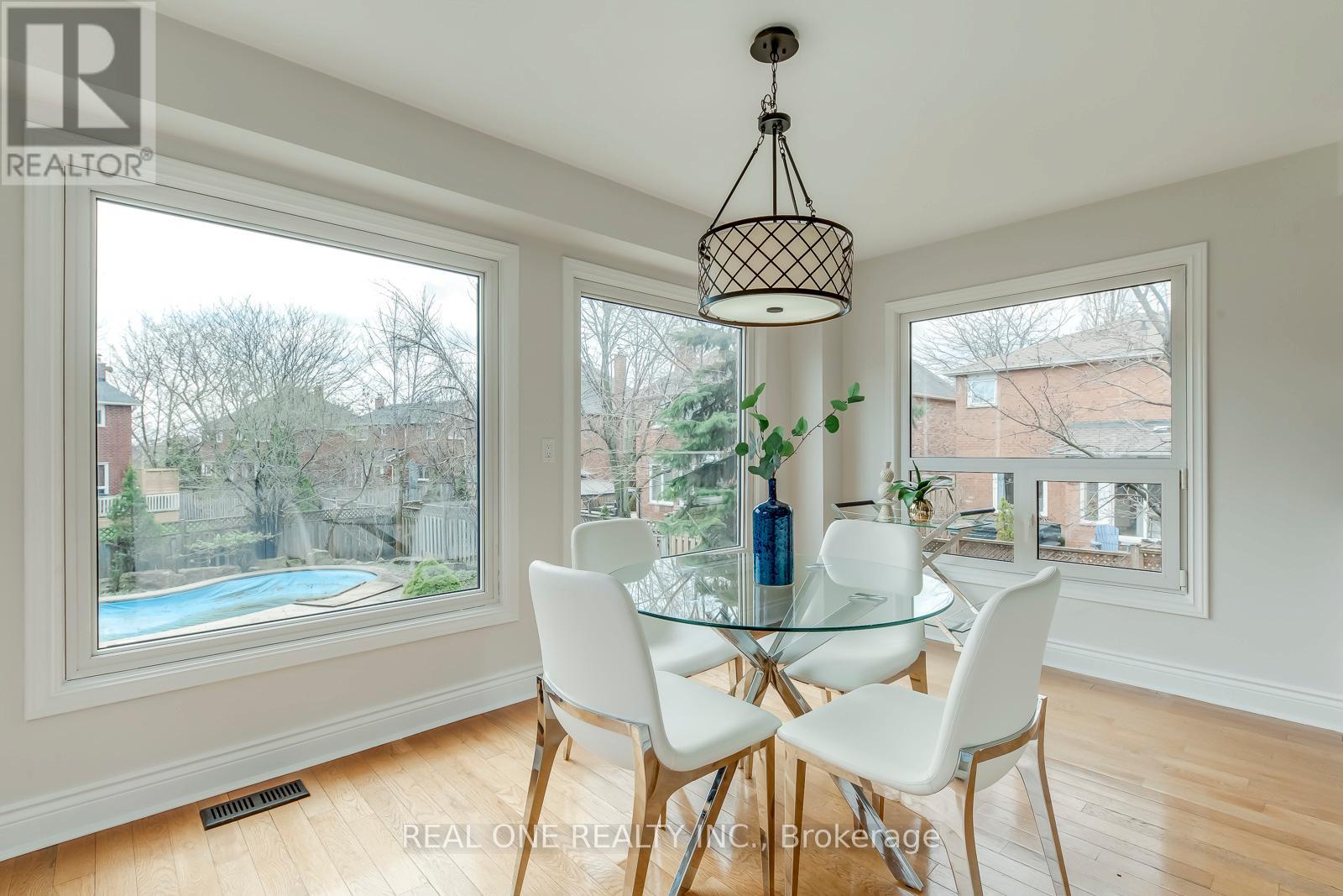 1190 Valleybrook Drive, Oakville, Ontario  L6H 4Z7 - Photo 25 - W13010638