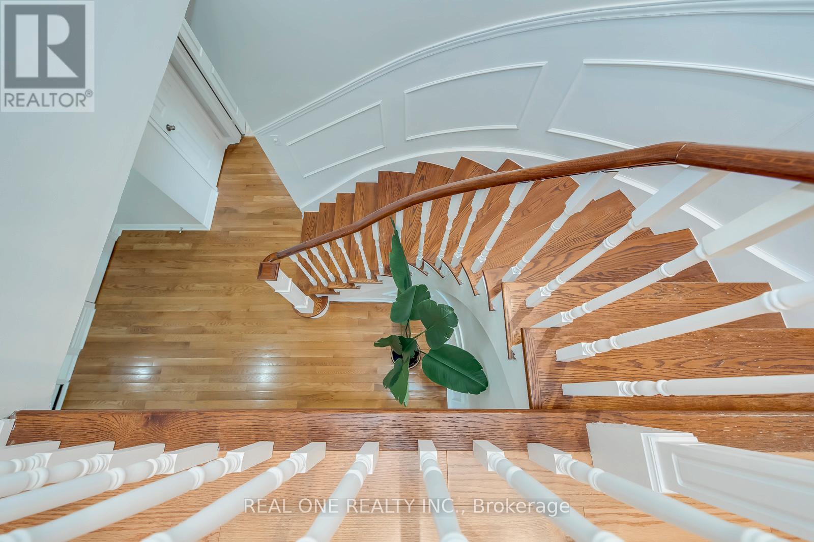 1190 Valleybrook Drive, Oakville, Ontario  L6H 4Z7 - Photo 31 - W13010638